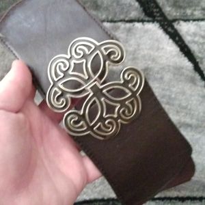 Stretchy women's belt